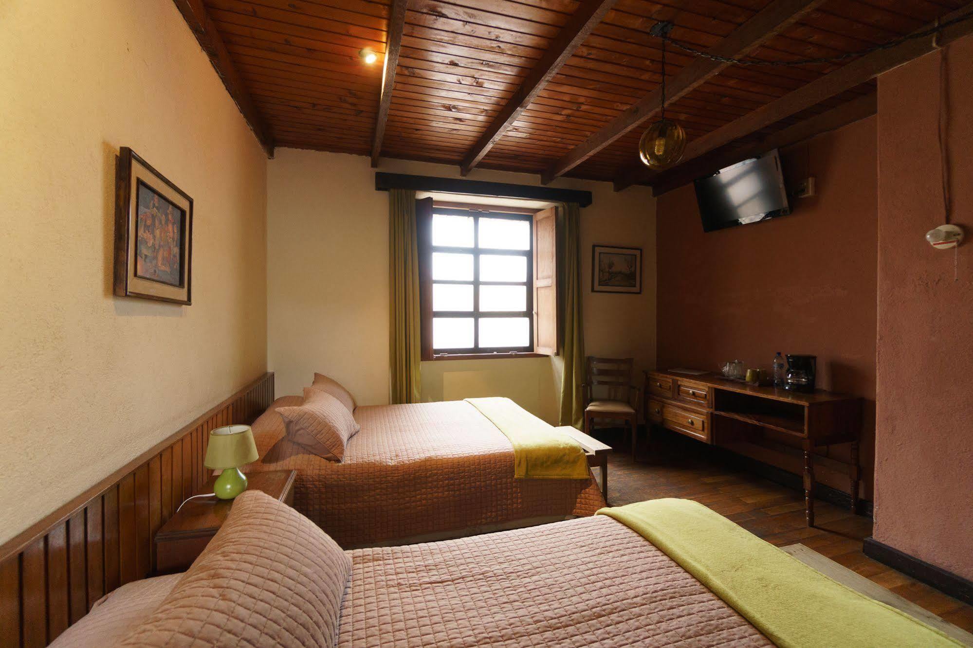 Hotel Modelo 克萨尔特南戈 外观 照片