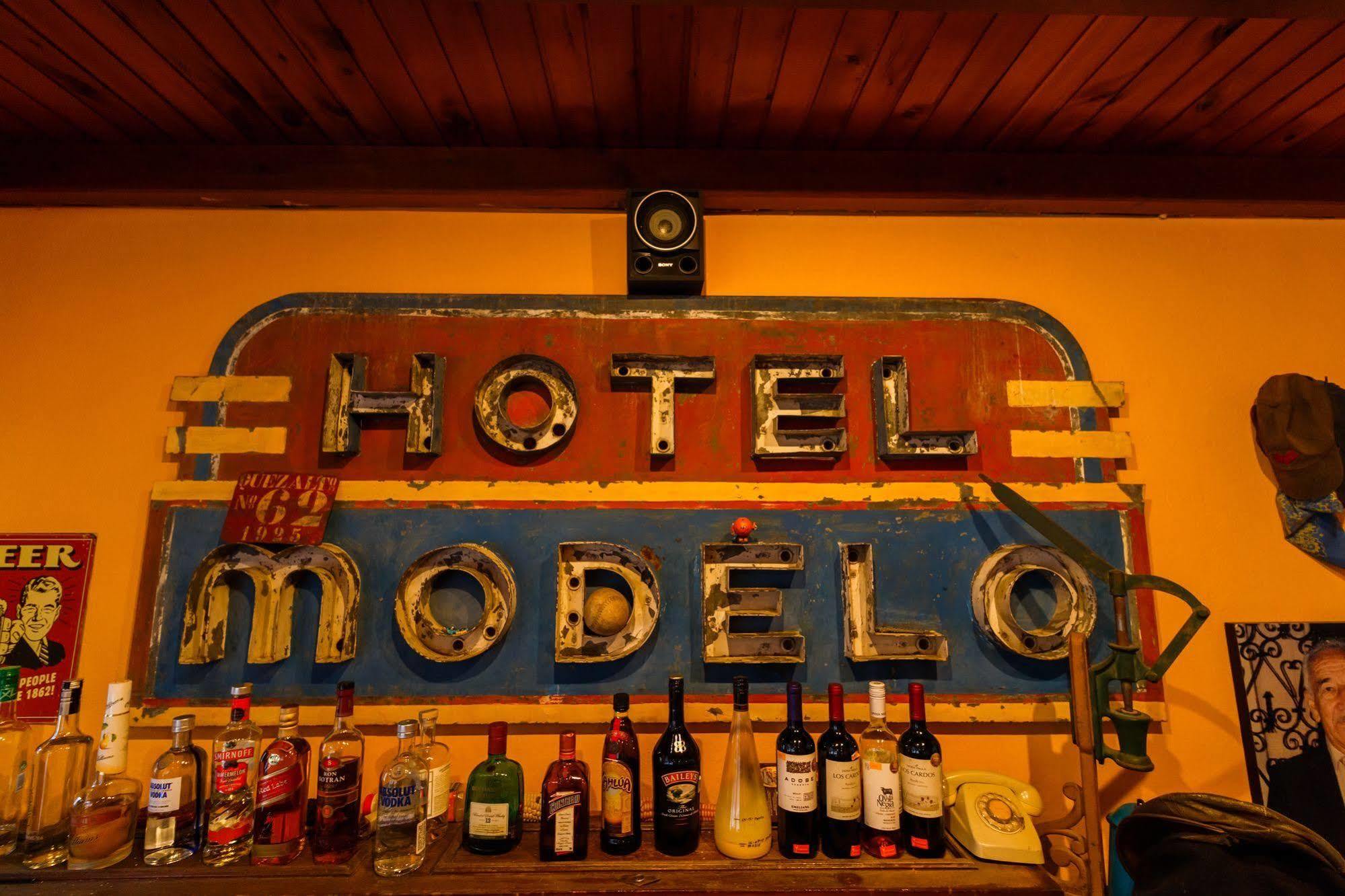 Hotel Modelo 克萨尔特南戈 外观 照片